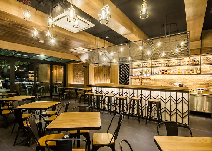 Hotel Mii Srinakarin - Sukhumvit 5*