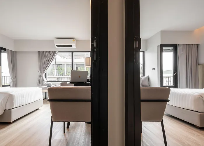 Hotel Mii Srinakarin - Sukhumvit