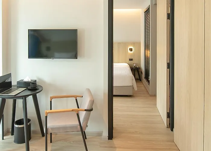 Mii Srinakarin - Sukhumvit Hotel